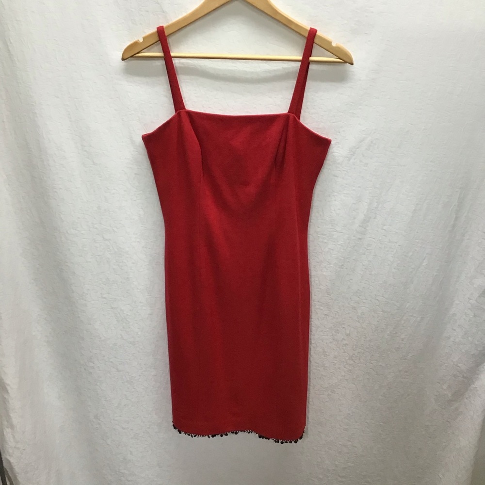 Geometrie red fitted dress. Size 8. EUC.